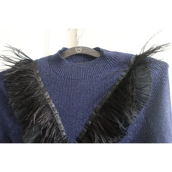 Navy Shimmer Ribbed Knit Sweater Feather Fringe Women Small Pristine Condition - Picture 7 of 7
